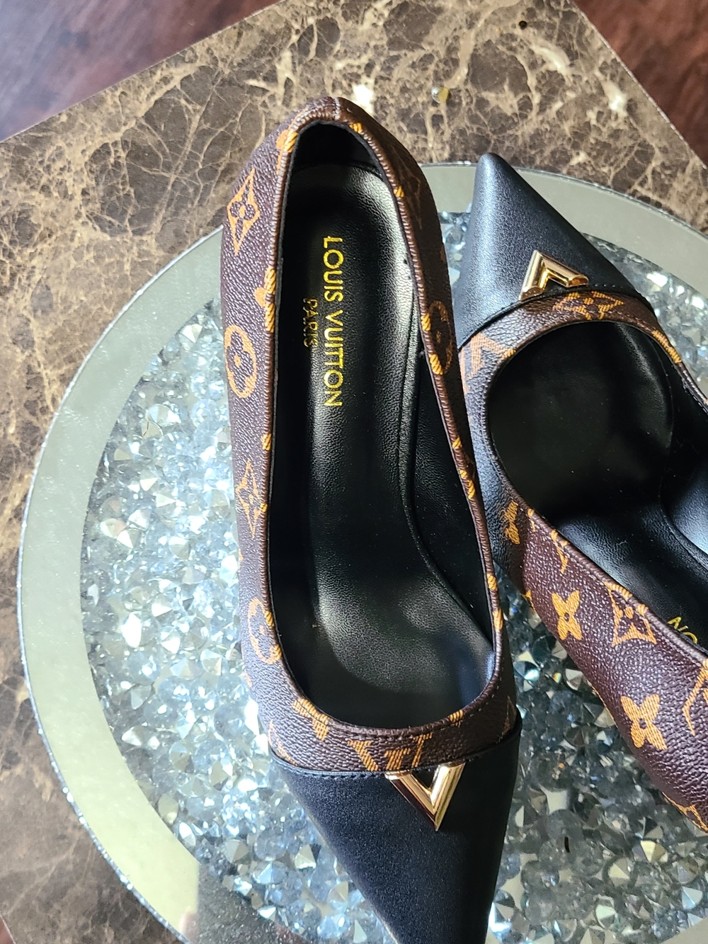 Louis Vuitton Black and Brown Monogram Pointed-Toe Heels - Picture 2 of 9